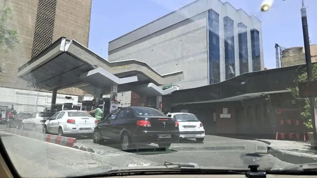 بازگشت سوخت‌گیری در پمپ‌‌بنزین‌های تهران به روال عادی