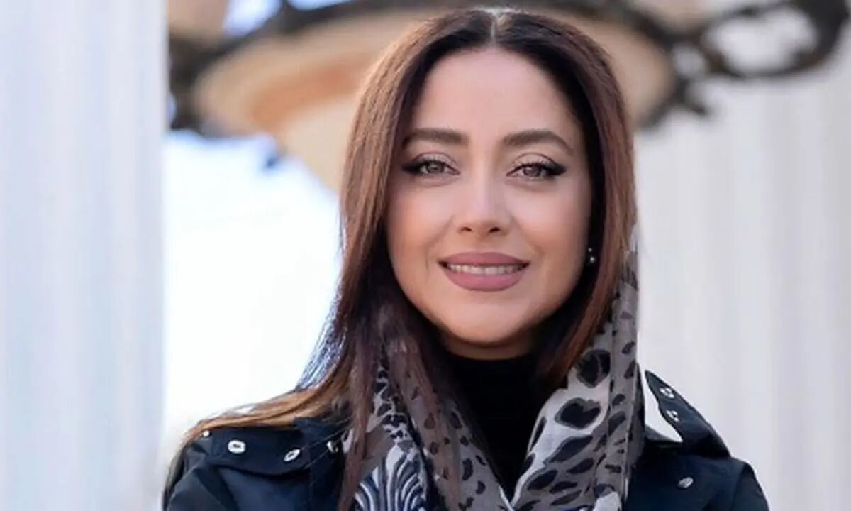 استایل متفاوت بهاره کیان‌افشار در پشت صحنه + عکس