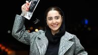 شبنم قربانی بازیگر سریال طوبی در اتاق گریم