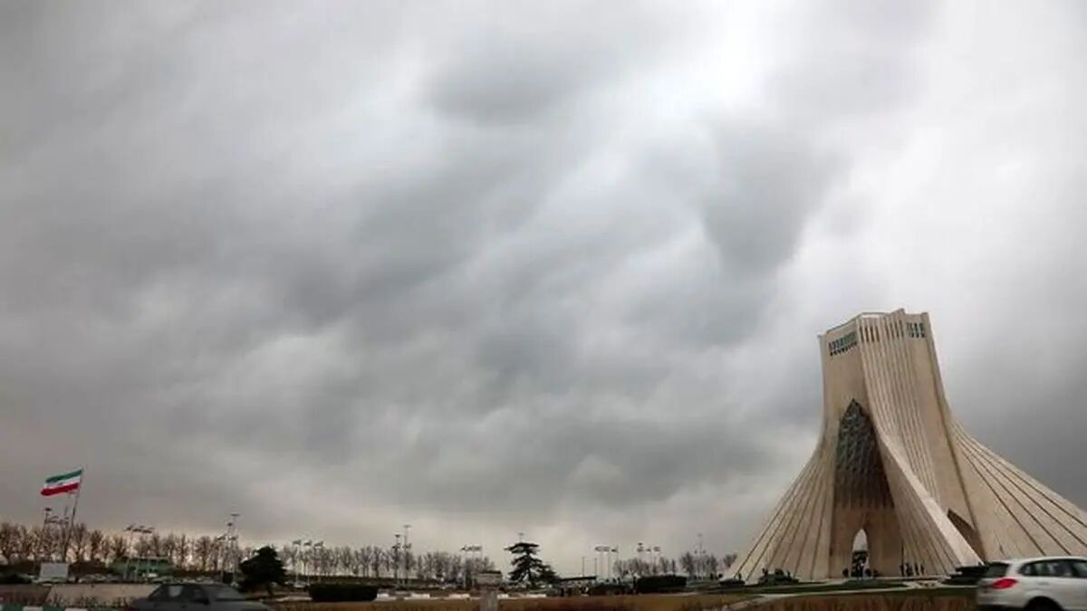 رگبار و رعد و برق در برخی نقاط تهران