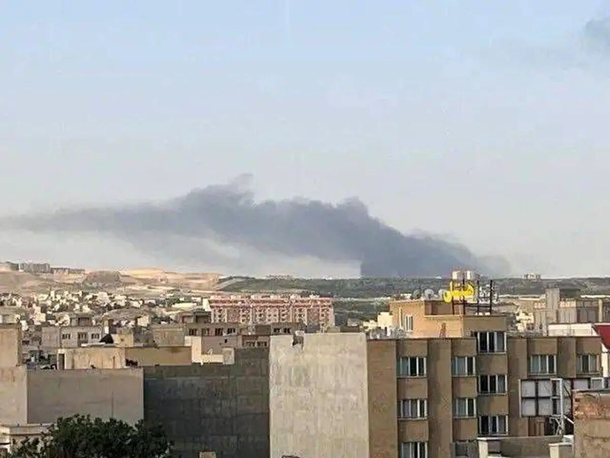 دود غلیظ سیاه در آسمان تهران؛ منشا دود و محل حادثه