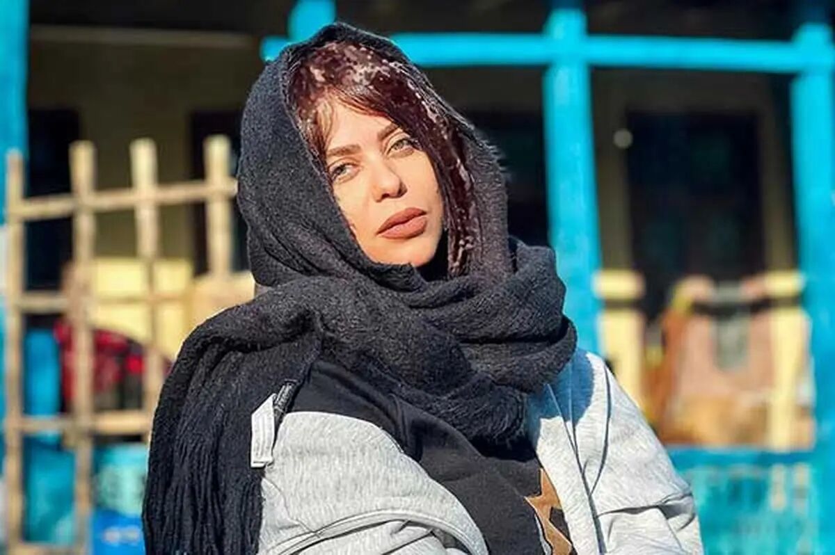 سلفی بامزه الهام اخوان با همراه کوچولو