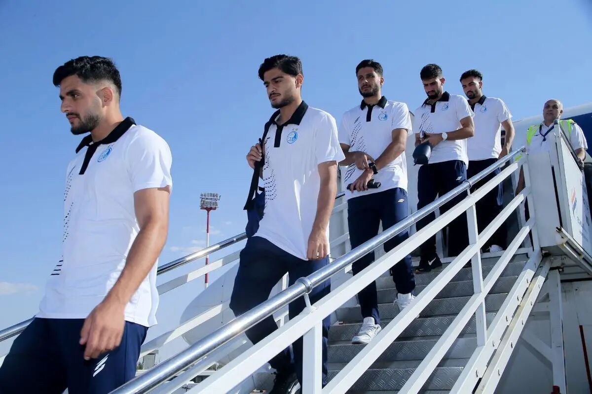استقلال به اصفهان رسید