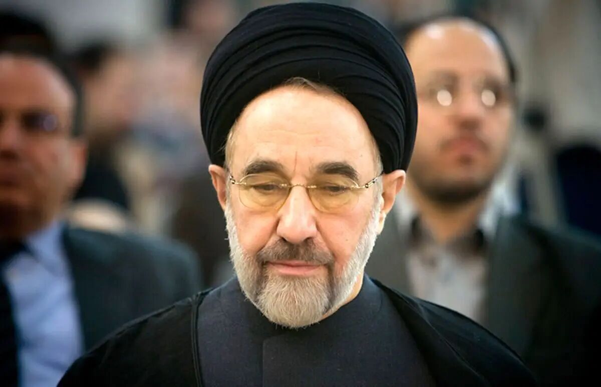 شباهت باورنکردنی رییس‌جمهور سابق به مادرش/ عکس