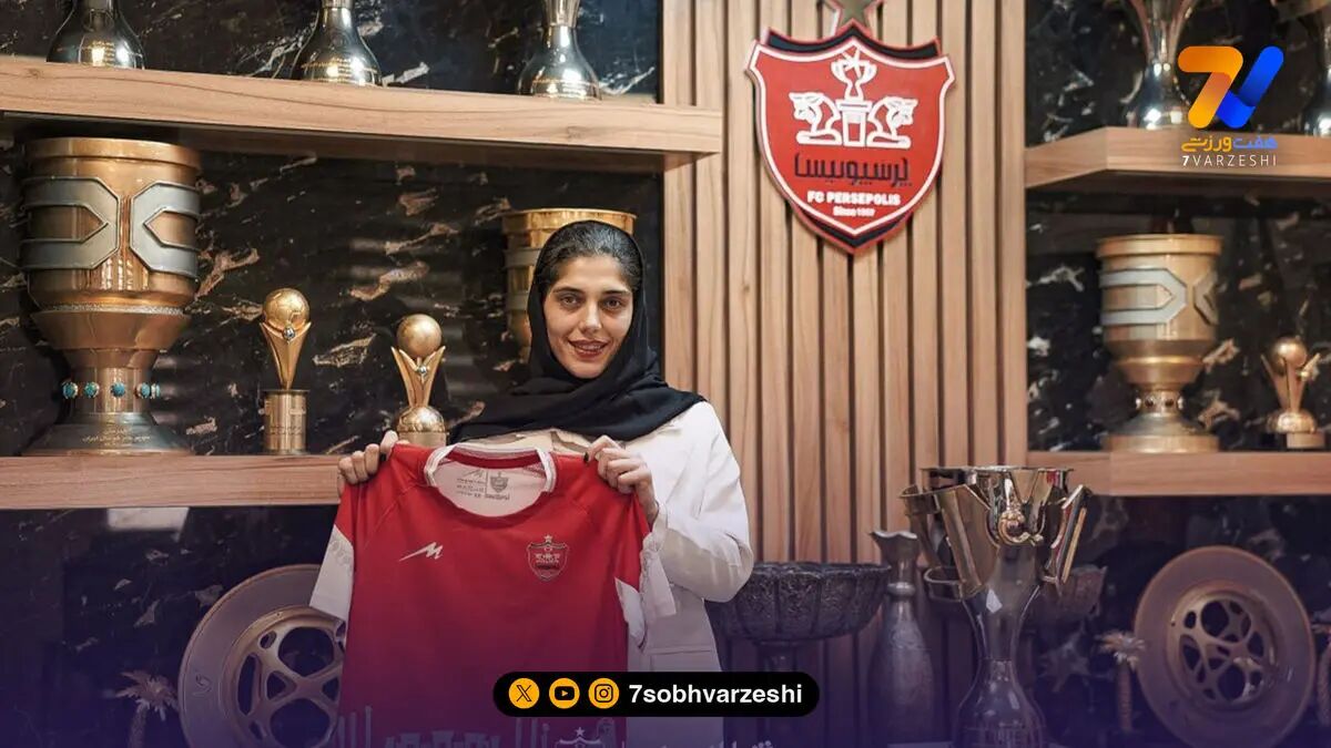 ثنا صادقی پرسپولیسی شد