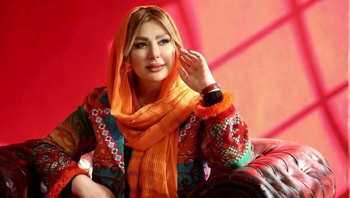 استایل جذاب نیوشا ضیغمی در باشگاه گلف انقلاب