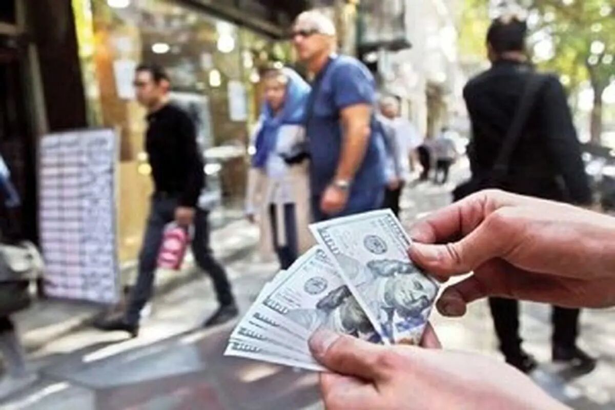 پیش بینی قیمت طلا و دلار