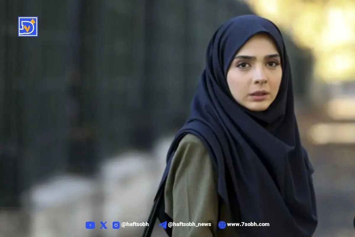 استایل شیک المیرا دهقانی یاسمنِ لحظه گرگ‌و‌میش