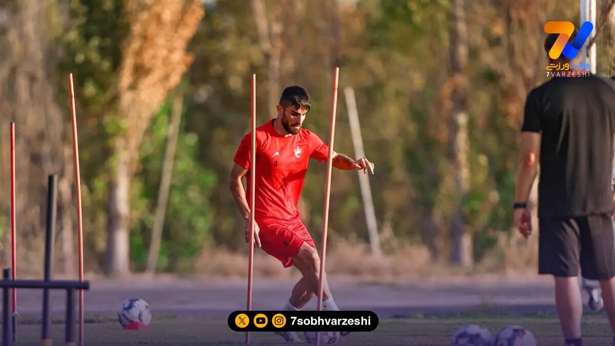 میلاد محمدی مدافع راست پرسپولیس شد!