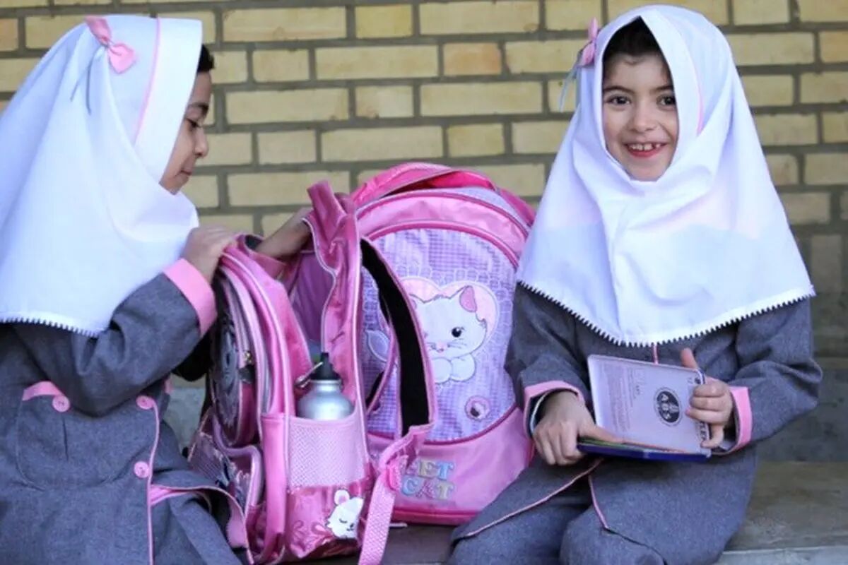 هشدار پزشکان درباره عارضه کوله‌پشتی‌های غیراستاندارد
