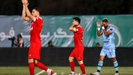 سلام پرسپولیس به بحران؛ پرتاب بطری هواداران به سوی بازیکنان