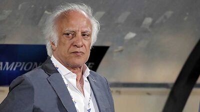 نصرالله عبداللهی: در دربی معروف به ما گفتند آرام‌تر بازی کنید؛ بعد ۱۰ نفر وارد رختکن شدند