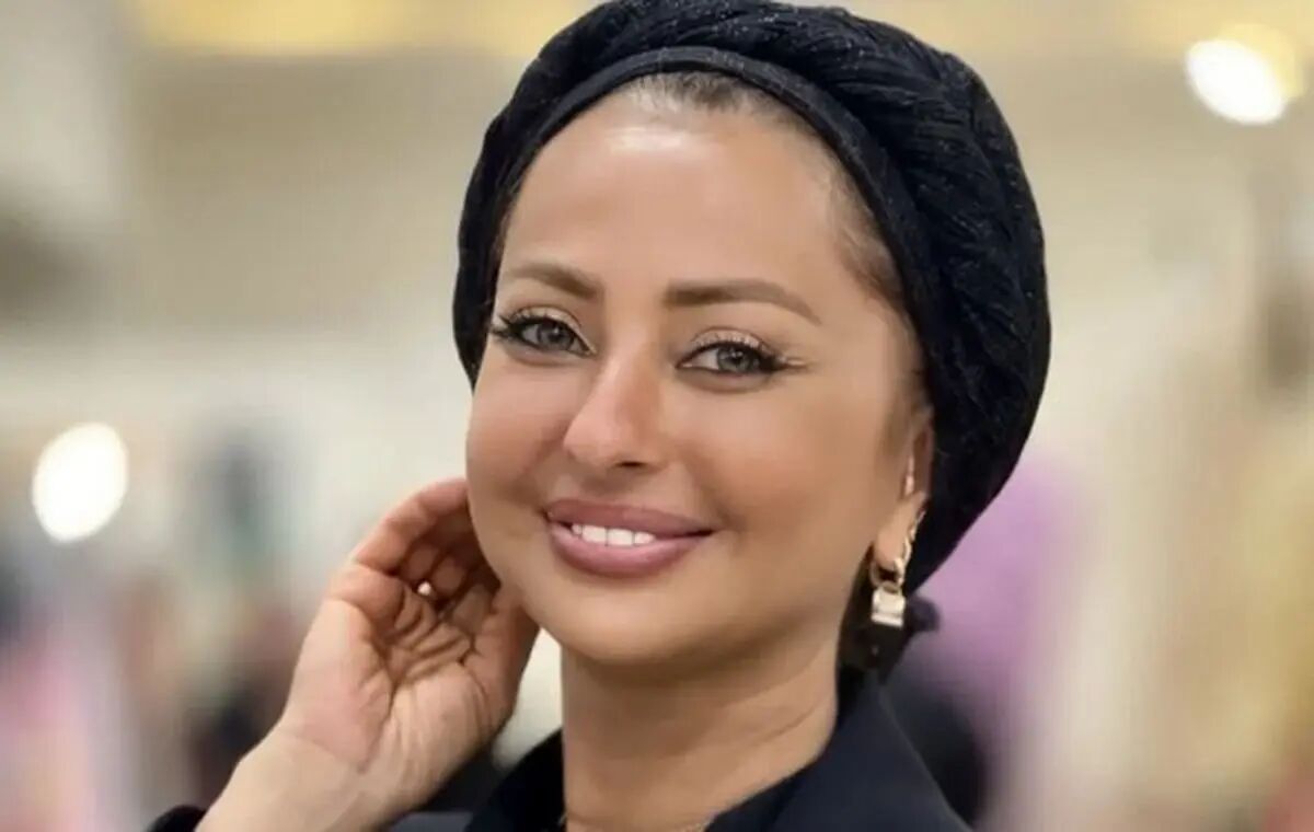 رونمایی از پدر و مادر نفیسه روشن
