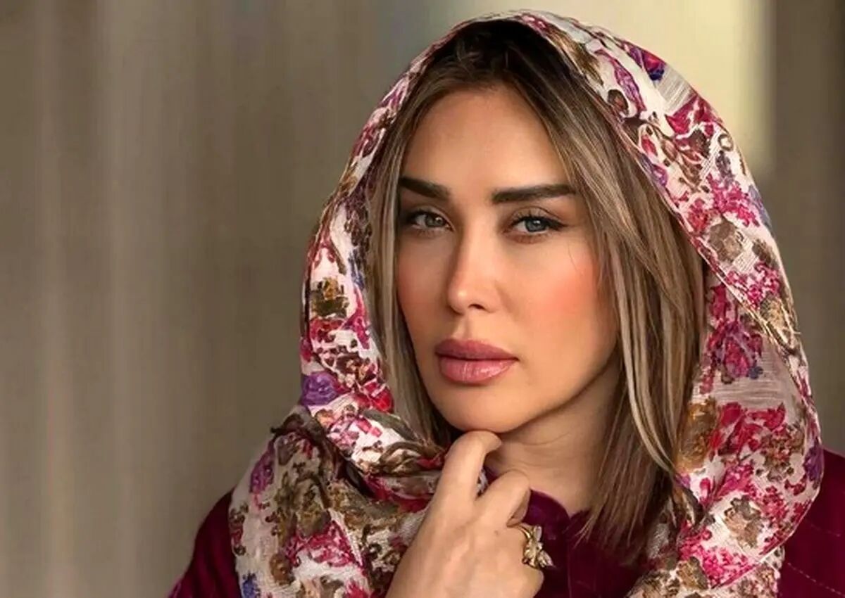 بیوگرافی سارا منجزی‌‌پور همسر چشم رنگی محمد علیزاده+عکس‌های خصوصی با کت مخملی