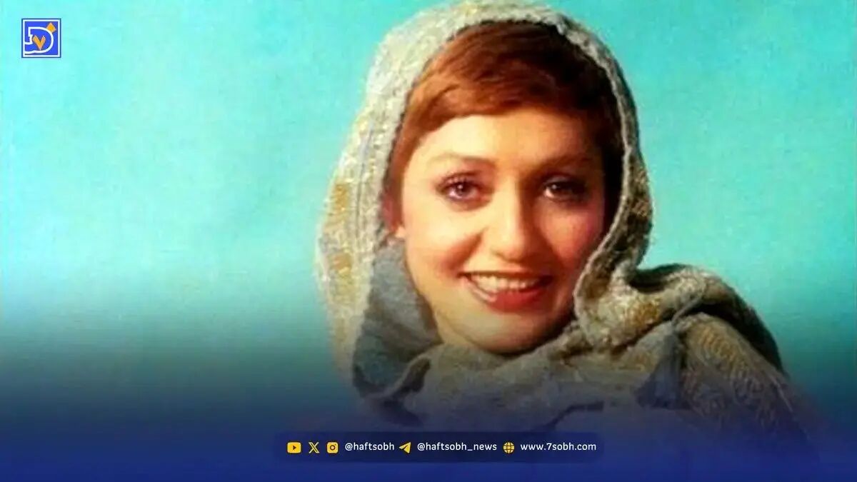 سفر در زمان| «گوگوش» با لباس هندی در 9 سالگی؛ سال 1338