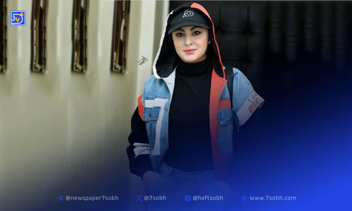 عکس ها / چیدمان لوکس منزل مریم مومن / مبلمان راحتی و مدرن، دیوار های جنس چوب راش و...