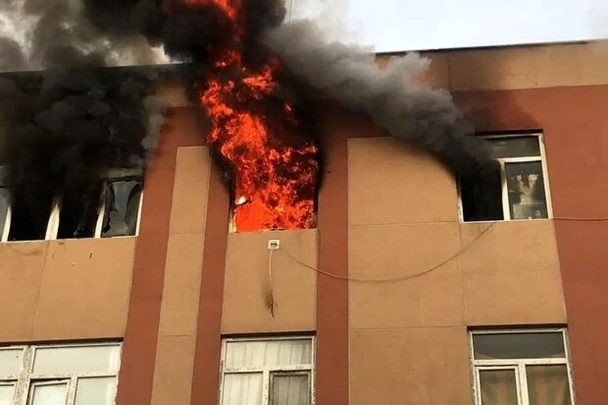 15 دانش آموز دختر از یک قدمی مرگ نجات یافتند