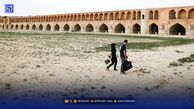 خشکی زاینده رود نباید عادی سازی شود