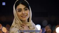 لاله مرزبان و احمد پورخوش، دو بازیگر محبوب و شناخته شده سینما و تلویزیون، در جدیدترین پروژه خود، سریال «آنا»، لحظات جذابی را پشت صحنه سپری کرده‌اند. تصویری که اخیراً از آن‌ها در پشت صحنه این سریال منتشر شده، نشان‌دهنده هم‌دلی و تعامل ویژه میان این دو هنرم