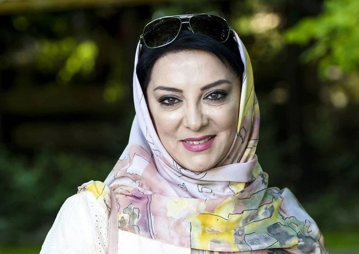 حمیرا ریاضی با کتِ گلدوزی و نسیم ادبی با استایلِ آوانگارد در کنسرت بانوان