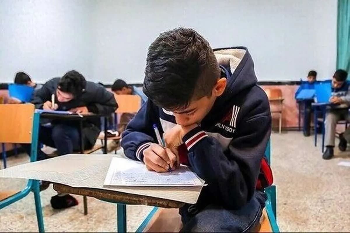 فردا یکشنبه 28 دی مدارس تهران دایر است / دانش‌آموزان بخوانید