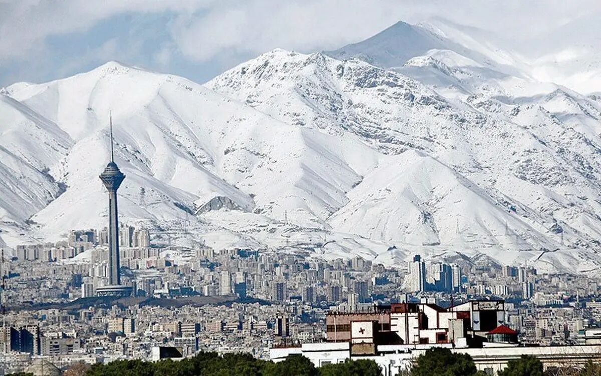 هوای تهران پاک شد / 15 بهمن تمیزترین روز 1404