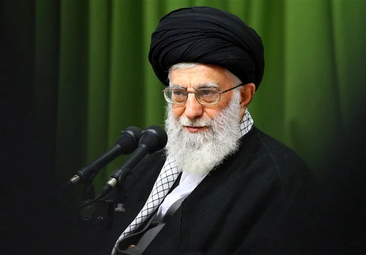 همسر رهبر شهید انقلاب در قید حیات هستند