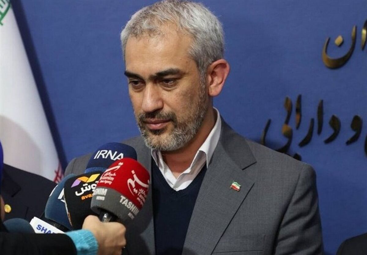 وزیر اقتصاد: به بنگاه های آسیب دیده تسهیلات ویژه پرداخت می شود