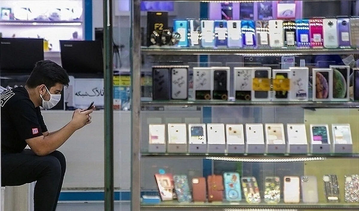 افزایش عجیب و غریب قیمت موبایل