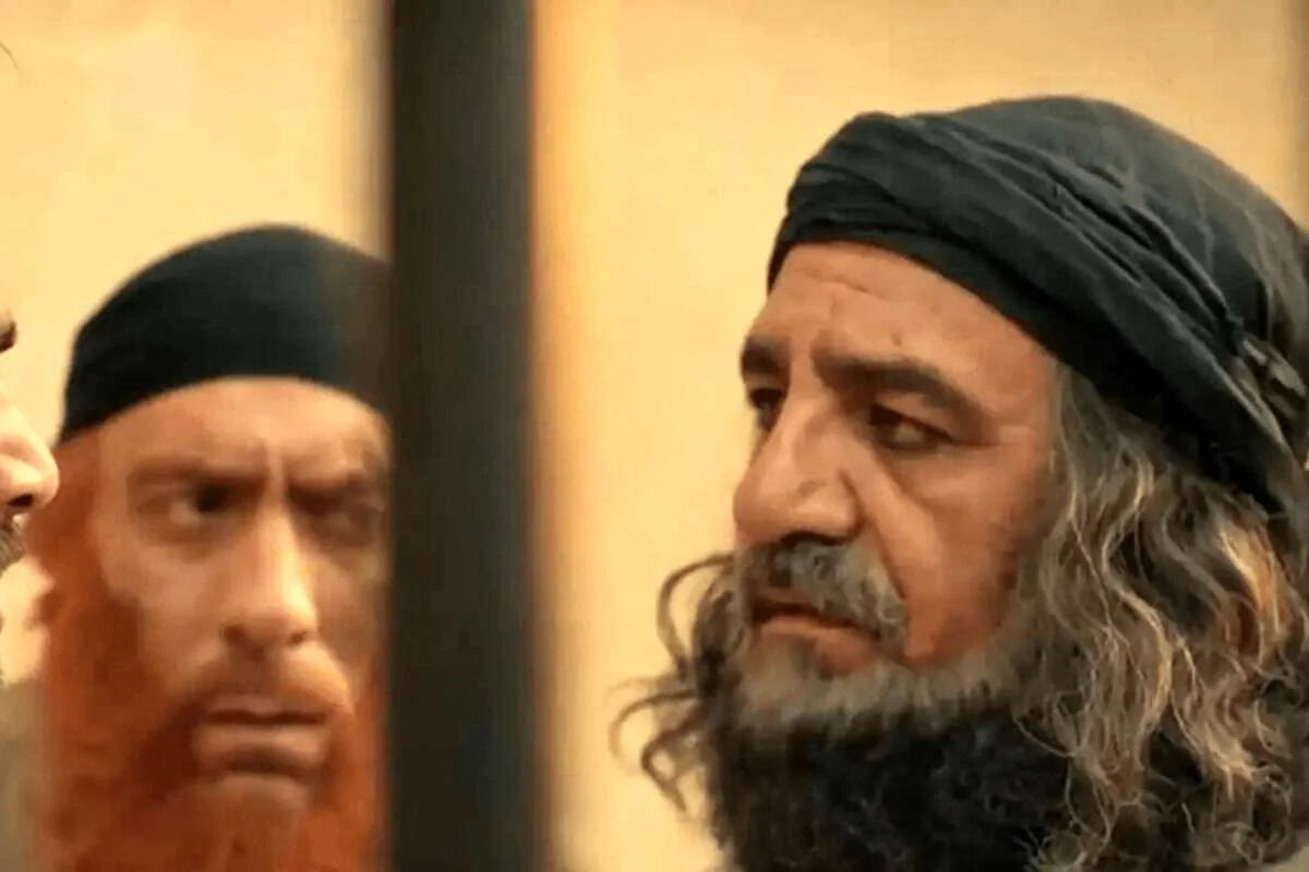 جزییات لحظه سَر بریدن در سریال «بیگانگان» + معرفی کامل