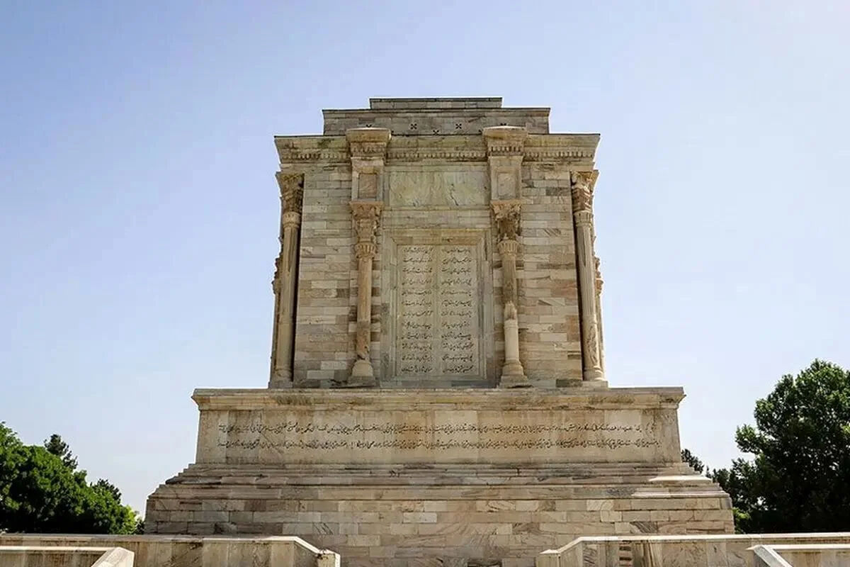 سند آرامگاه فردوسی صادر شد