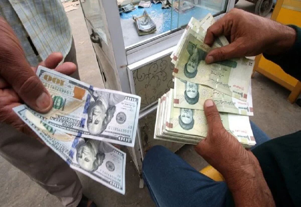 ماجرای فروش دلار 120 هزار تومانی در تهران / ایران چک پرطرفدار شد