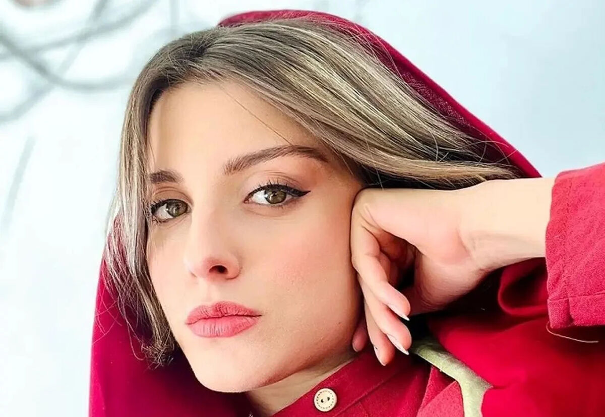 استایل خبرساز فاطمه مسعودی‌ فر با کلاه در اکران گل سنگ + عکس تتوی خاص خانم بازیگر