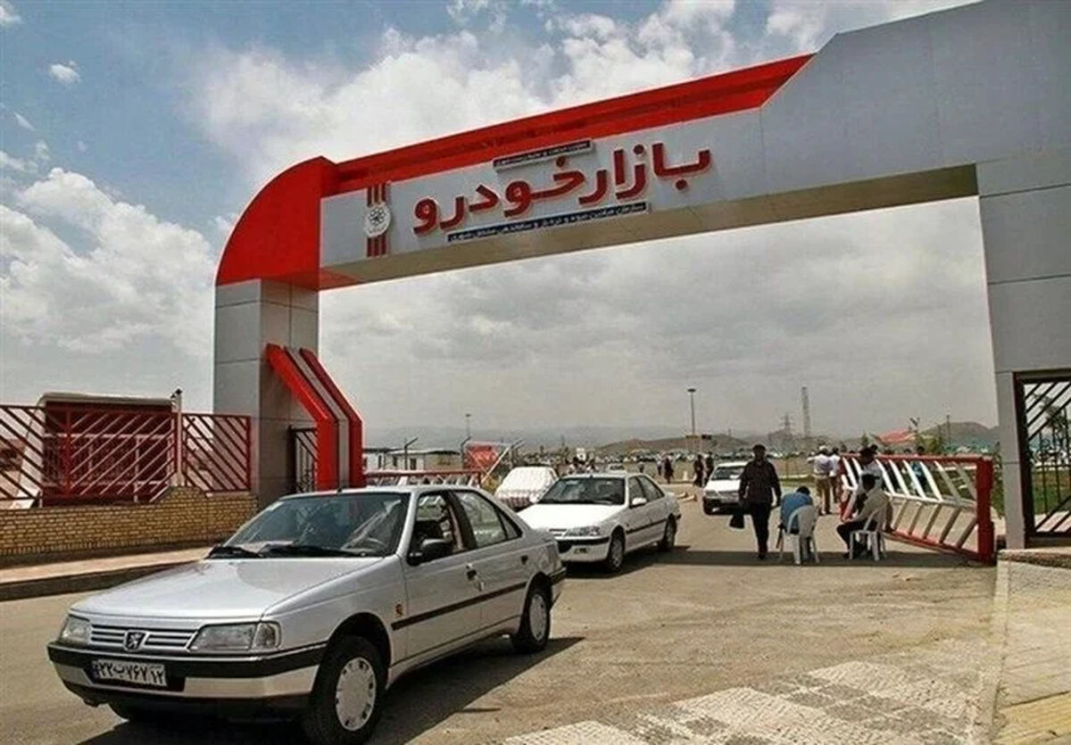 تغییر قیمت خودرو در بازار/ این خودرو داخلی ۲۱۵ میلیون تومان گران شد + جدول