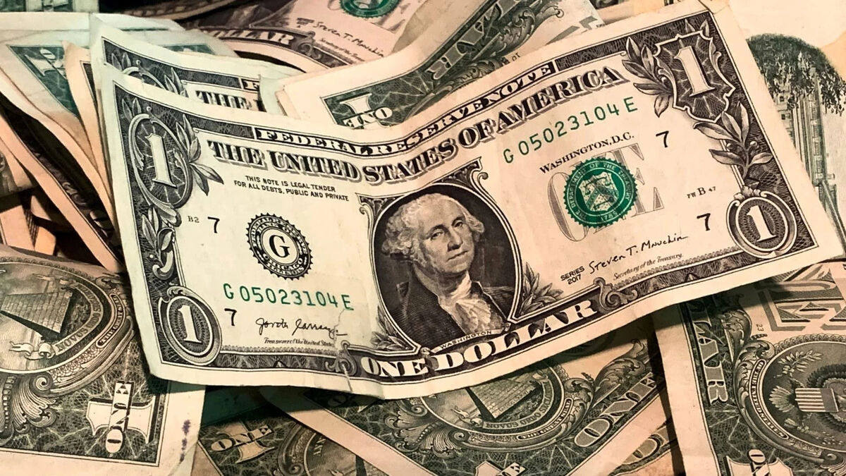 پیش‌بینی قیمت دلار فردا پنجشنبه ۲۸ خرداد ۱۴۰۵