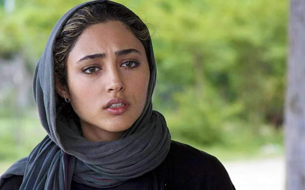 نبرد دو استایل مشکی در فرانسه /  گلشیفته فراهانی یا بریژیت مکرون؟
