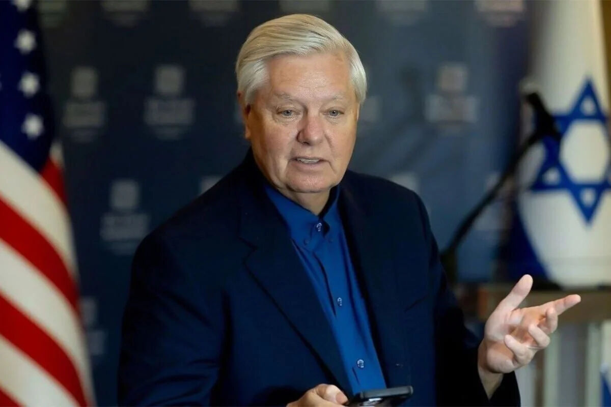 لیندسی گراهام (Lindsey Graham) سناتور جنگ طلب آمریکایی که بود؟ + مواضع علیه ایران