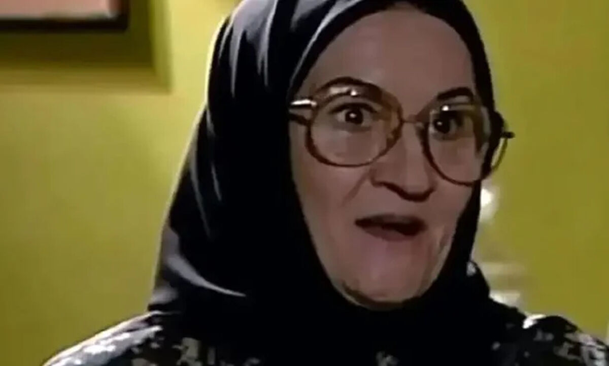 سفر در زمان; استایل ملکه رنجبر در 79 سالگی