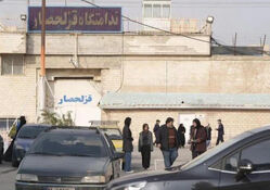 بازیگران و داستان فیلم مراقب لاله مرزبان و فرهاد اصلانی + پوستر جنجالی