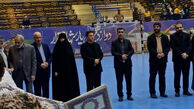 حضور امیر قلعه‌نویی در مراسم اهدای مدال یادبود شهدای دوازده‌روزه